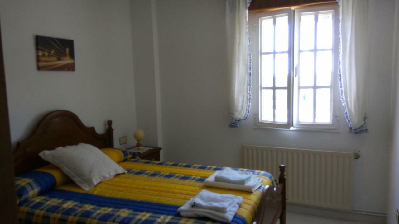 Preciosa Casa De 4 Habitaciones En Pleno Corazón Del Camino De Santiago! Palas de Rei Exterior foto